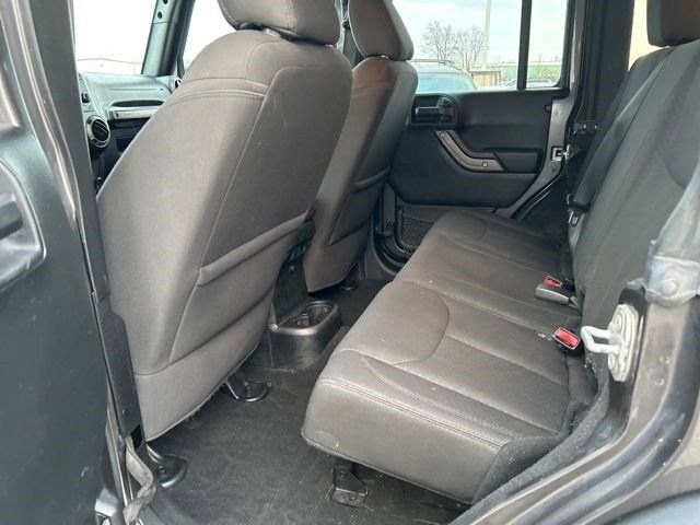 Jeep Wrangler Unlimited Sport 4WD 2017