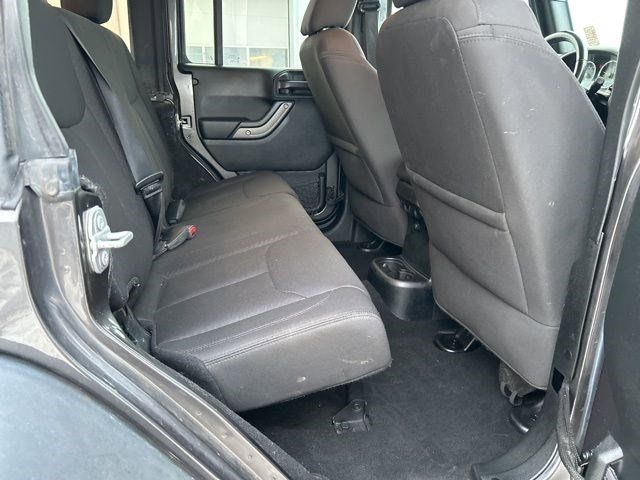 Jeep Wrangler Unlimited Sport 4WD 2017