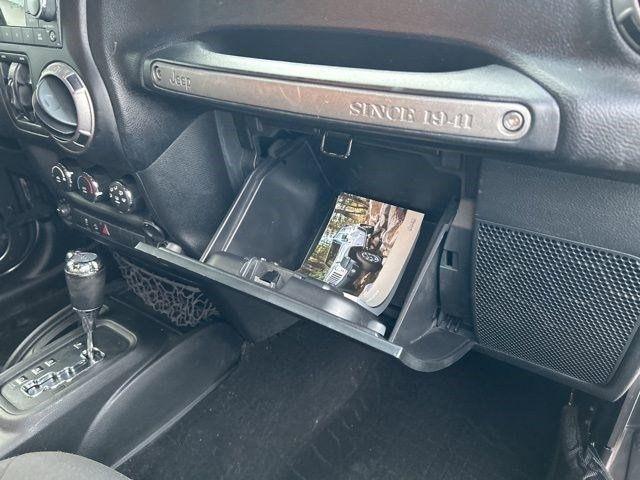 Jeep Wrangler Unlimited Sport 4WD 2017