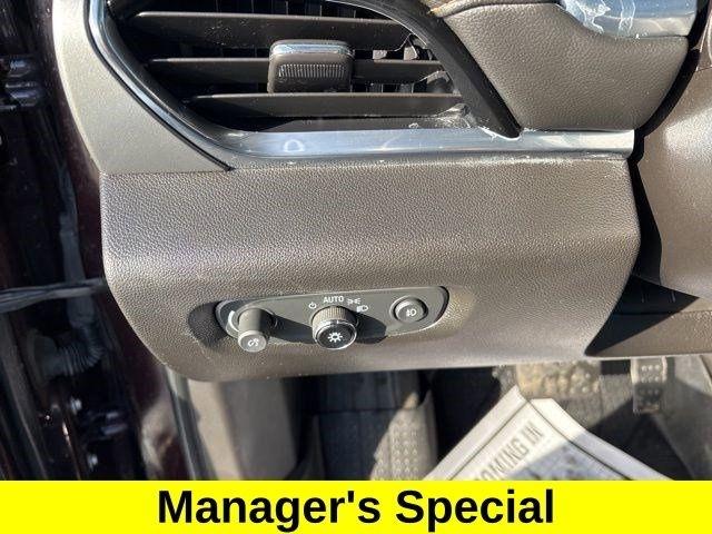 Chevrolet Traverse  2021