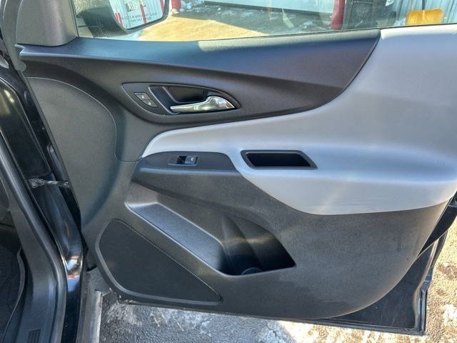 Chevrolet Equinox LS AWD 2022