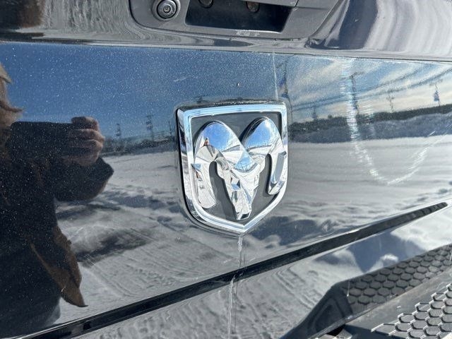 RAM 1500 Classic Tradesman Crew Cab SWB 4WD 2019