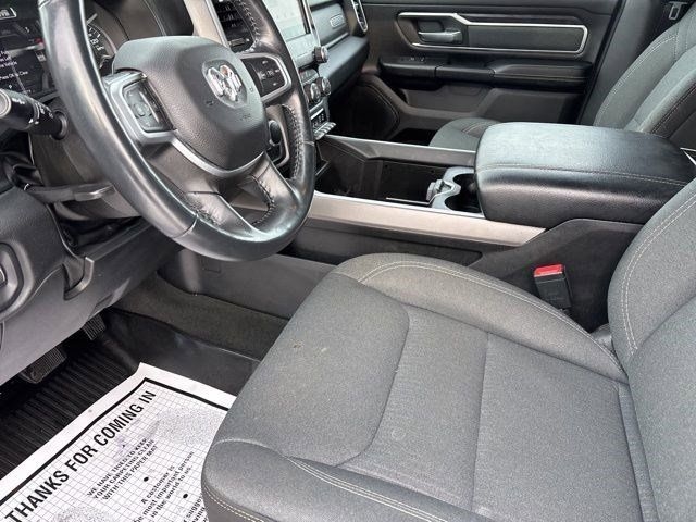 RAM 1500 Big Horn Crew Cab SWB 4WD 2022