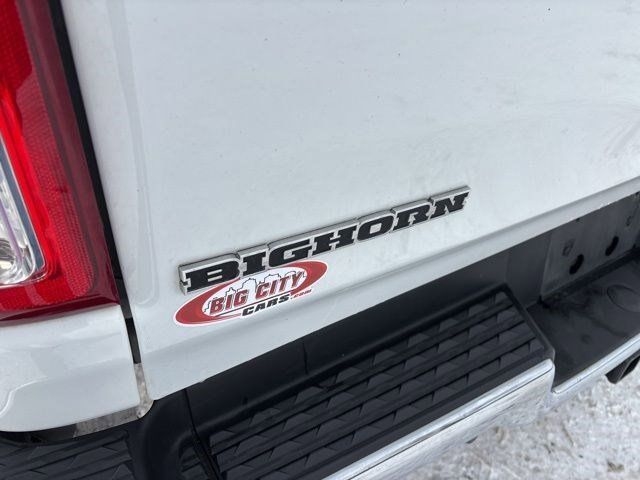 RAM 1500 Big Horn Crew Cab SWB 4WD 2022