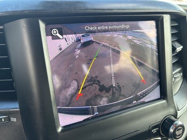 RAM 1500 Big Horn Crew Cab SWB 4WD 2021