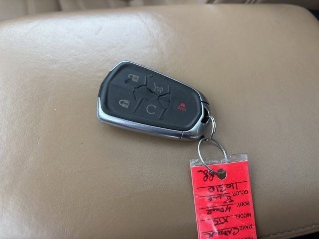 Cadillac XT5 Platinum AWD 2019