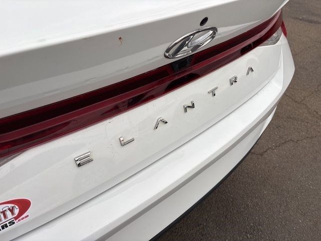 Hyundai Elantra SEL 2022