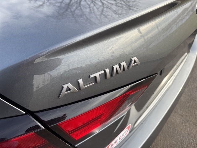 Nissan Altima 2.5 SL 2023