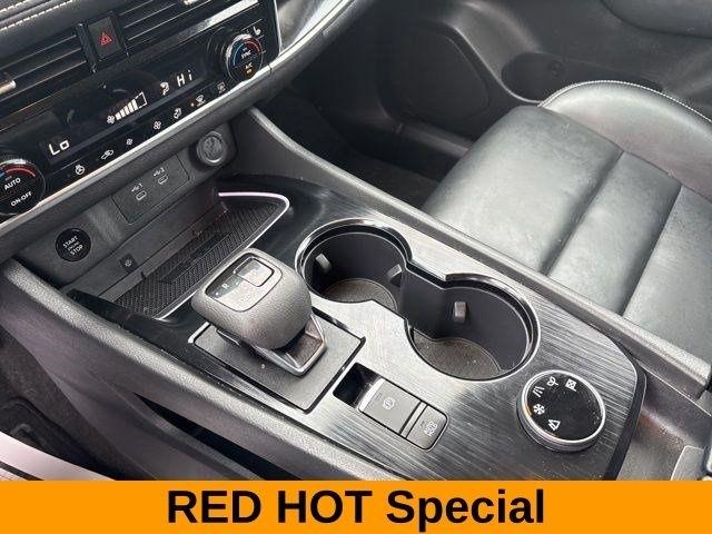 Nissan Rogue SL AWD 2024