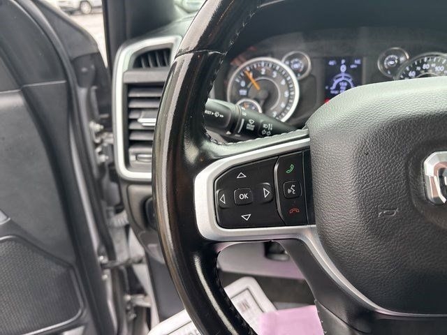 RAM 1500 Big Horn Quad Cab 4WD 2021