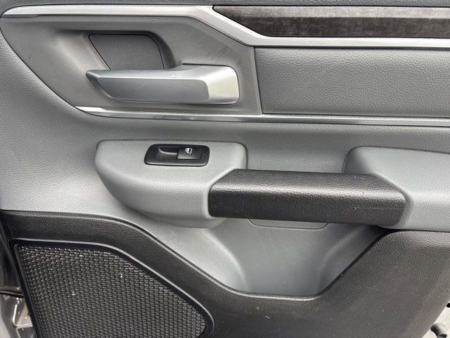 RAM 1500 Big Horn Quad Cab 4WD 2021