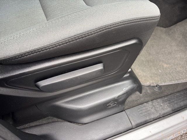 RAM 1500 Big Horn Quad Cab 4WD 2021