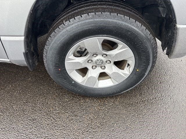 RAM 1500 Big Horn Quad Cab 4WD 2021