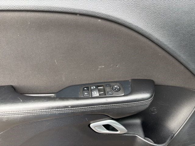 Dodge Challenger GT AWD 2021