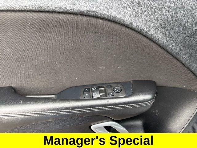 Dodge Challenger GT AWD 2021