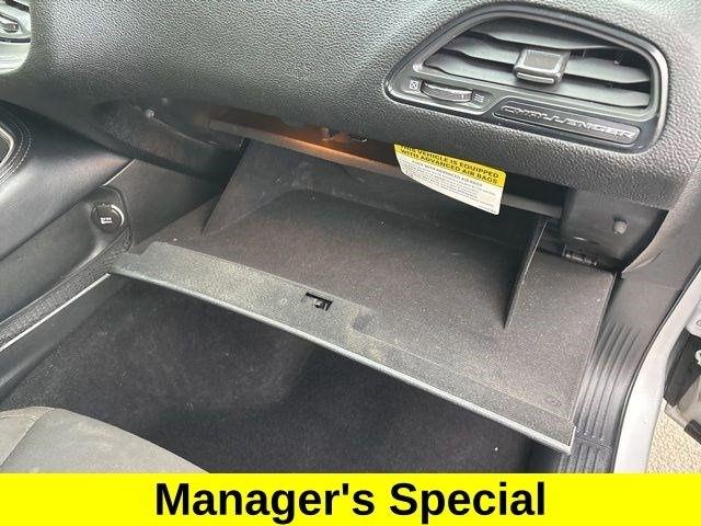 Dodge Challenger GT AWD 2021