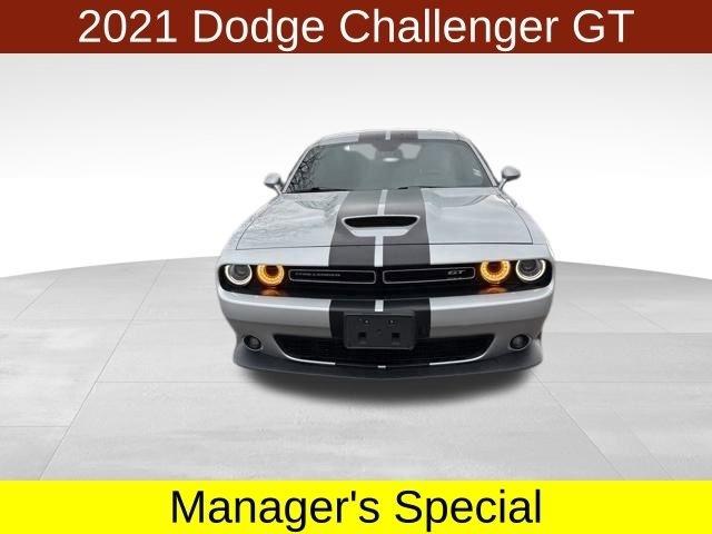 Dodge Challenger GT AWD 2021