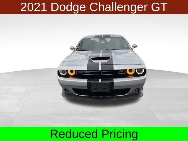 Dodge Challenger GT AWD 2021
