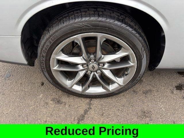 Dodge Challenger GT AWD 2021