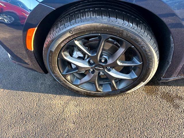 Chrysler Pacifica Limited AWD 2023