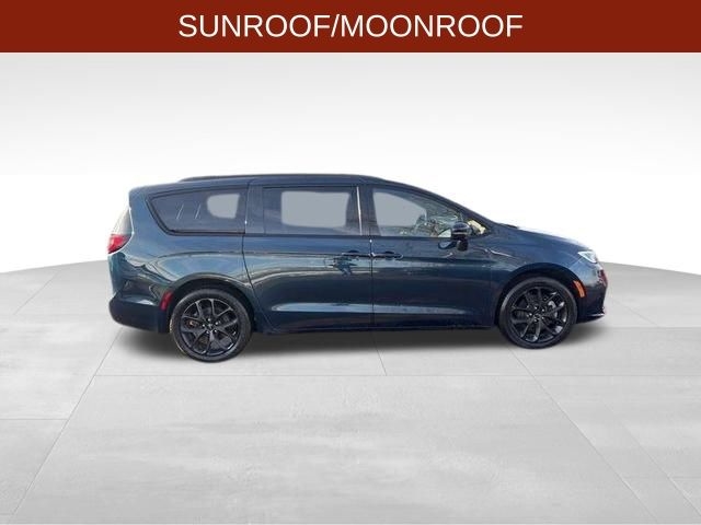 Chrysler Pacifica Limited AWD 2023