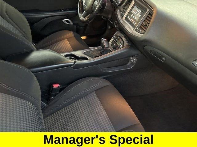 Dodge Challenger SXT 2023