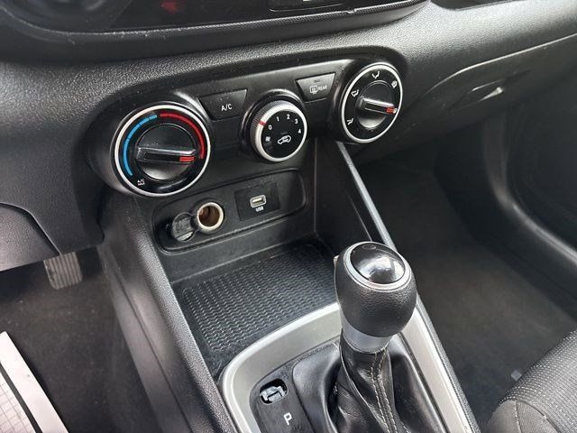 Hyundai Venue SE 2021