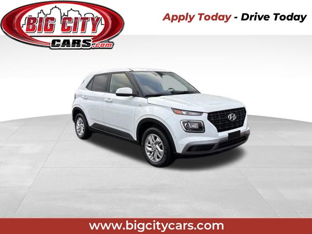 2021 Hyundai Venue SE's photo