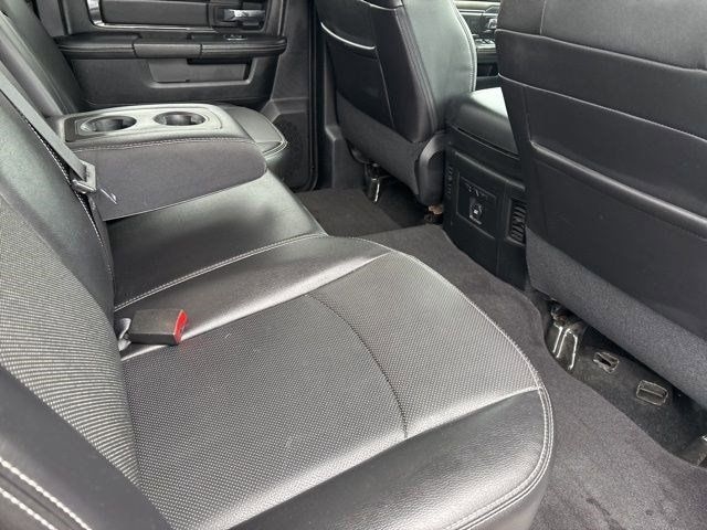 RAM 1500 Sport Crew Cab SWB 4WD 2016