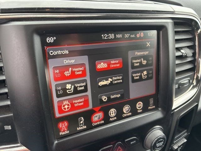 RAM 1500 Sport Crew Cab 4WD 2016