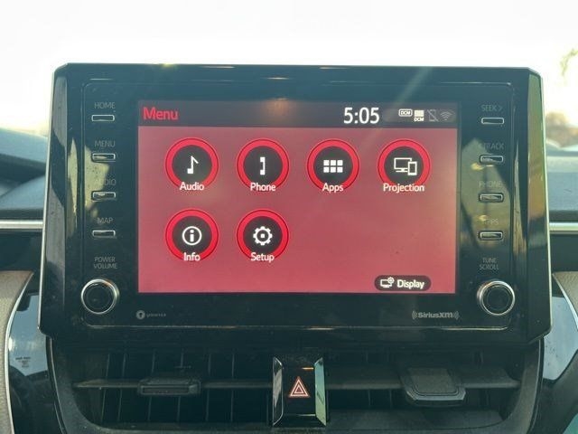 Toyota Corolla LE 2021