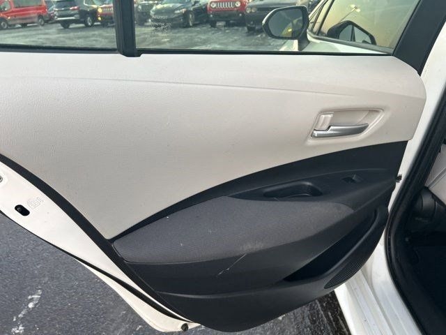 Toyota Corolla LE 2021