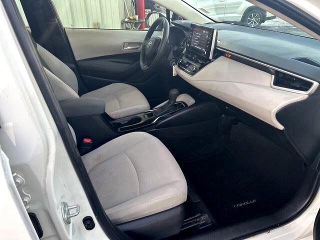 Toyota Corolla LE 2021