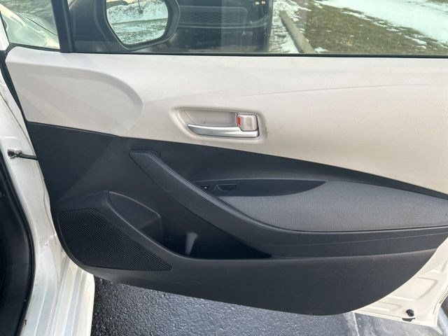 Toyota Corolla LE 2021