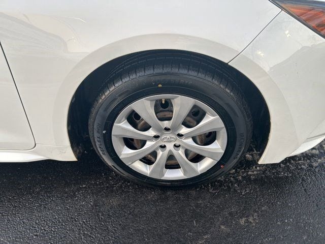 Toyota Corolla LE 2021