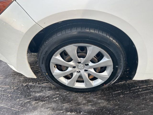 Toyota Corolla LE 2021