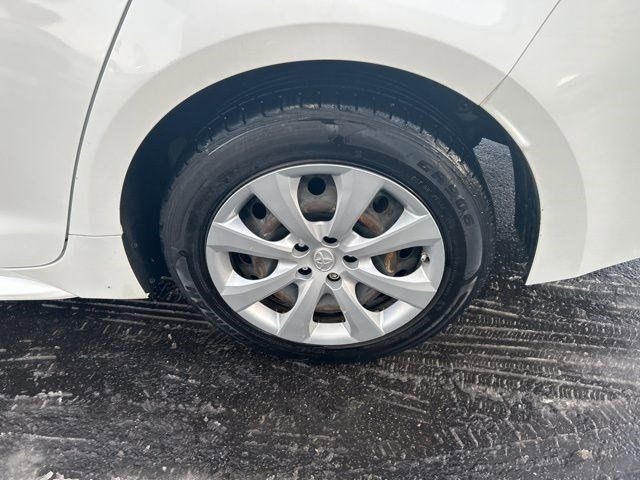 Toyota Corolla LE 2021