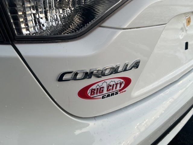 Toyota Corolla LE 2021