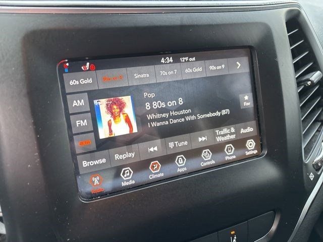 Jeep Cherokee Latitude Lux 4WD 2021