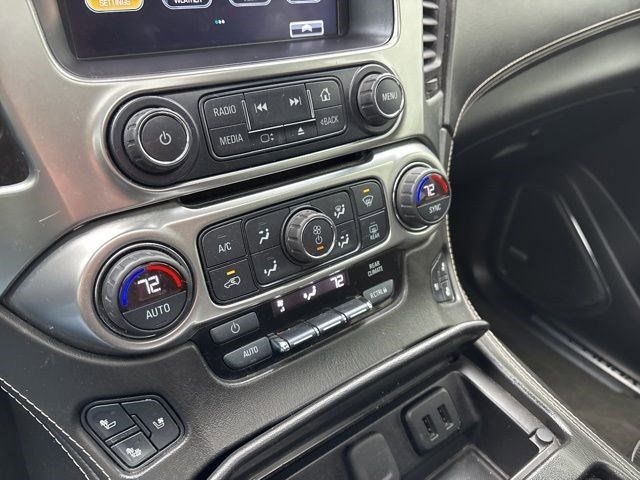 Chevrolet Suburban Premier 4WD 2017