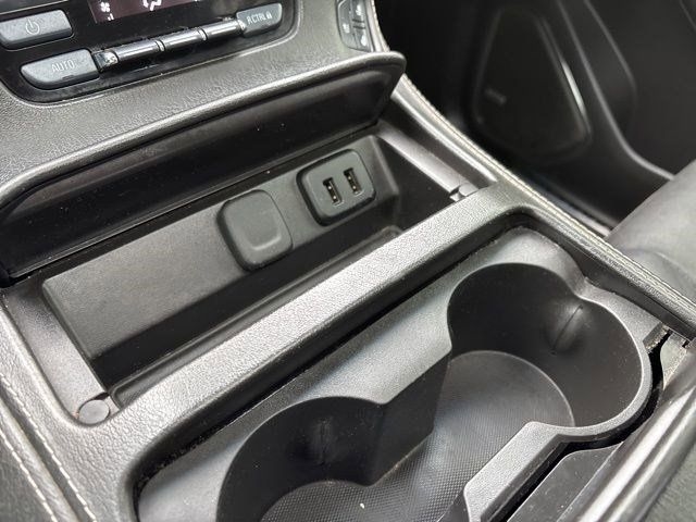 Chevrolet Suburban Premier 4WD 2017