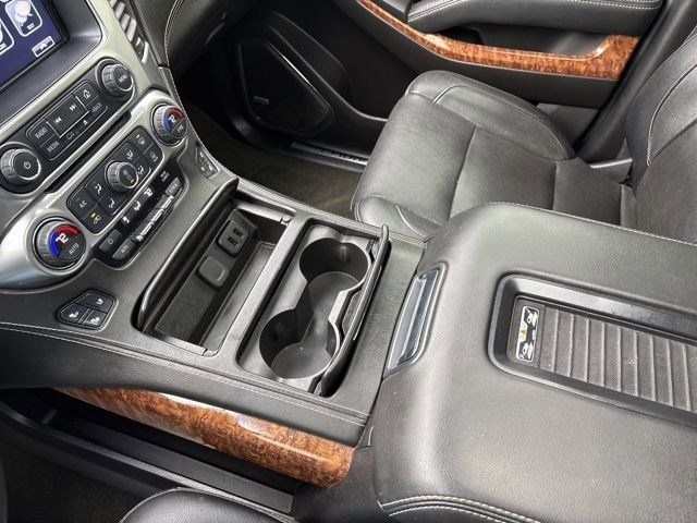 Chevrolet Suburban Premier 4WD 2017