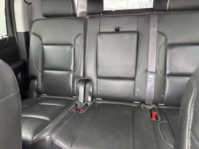 Chevrolet Suburban Premier 4WD 2017