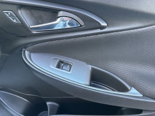 Chevrolet Malibu  2023