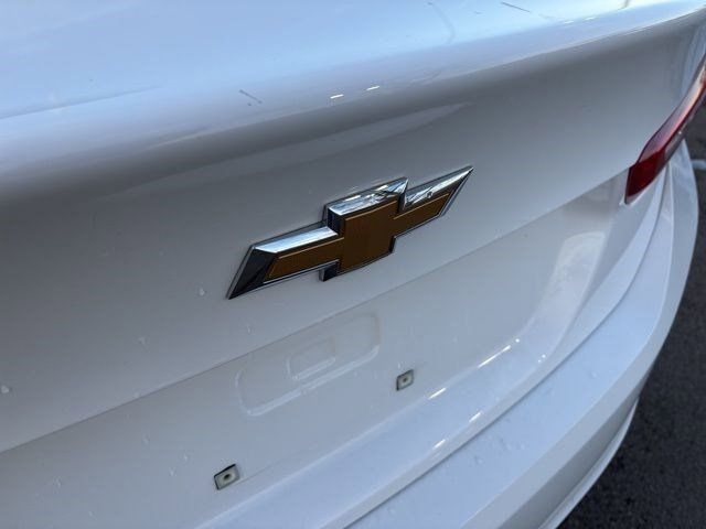 Chevrolet Malibu  2023