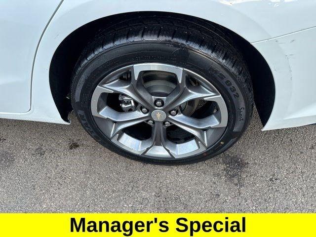 Chevrolet Malibu  2023