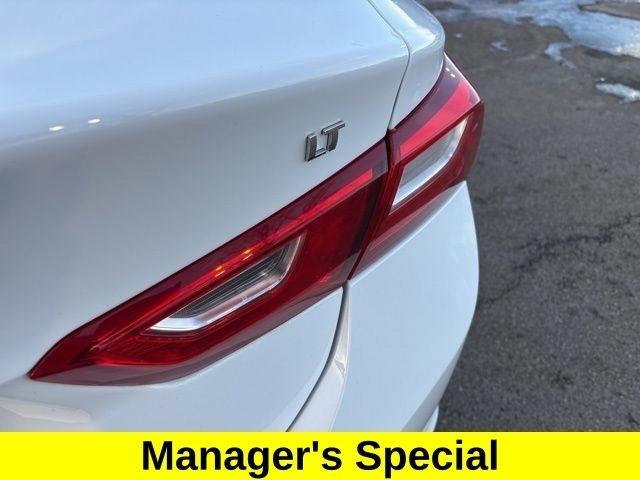 Chevrolet Malibu  2023