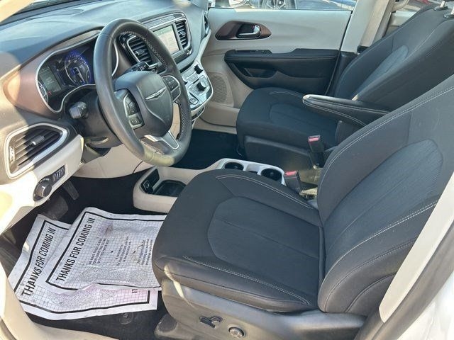 Chrysler Voyager LX 2023