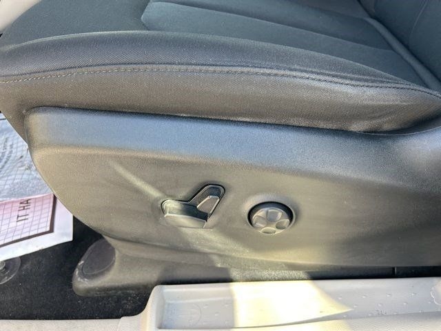 Chrysler Voyager LX 2023