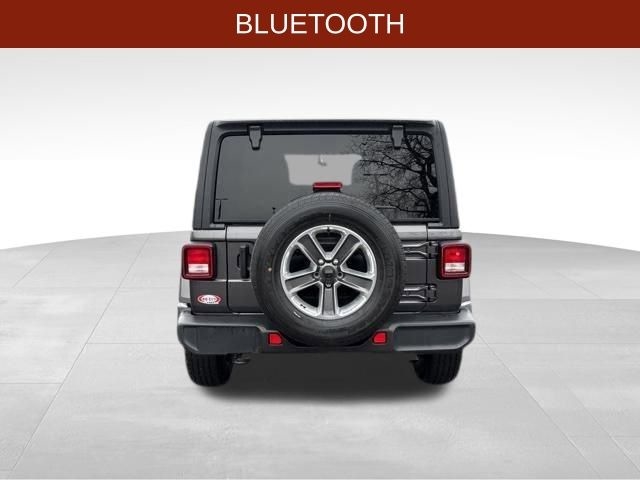 Jeep Wrangler Unlimited Sahara 2021